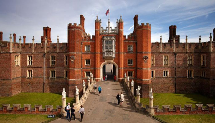 Hampton Court Palace